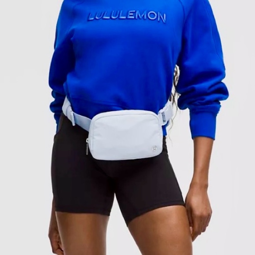 Lululemon Everywhere Belt Bag 1L Starch Blue - NWT